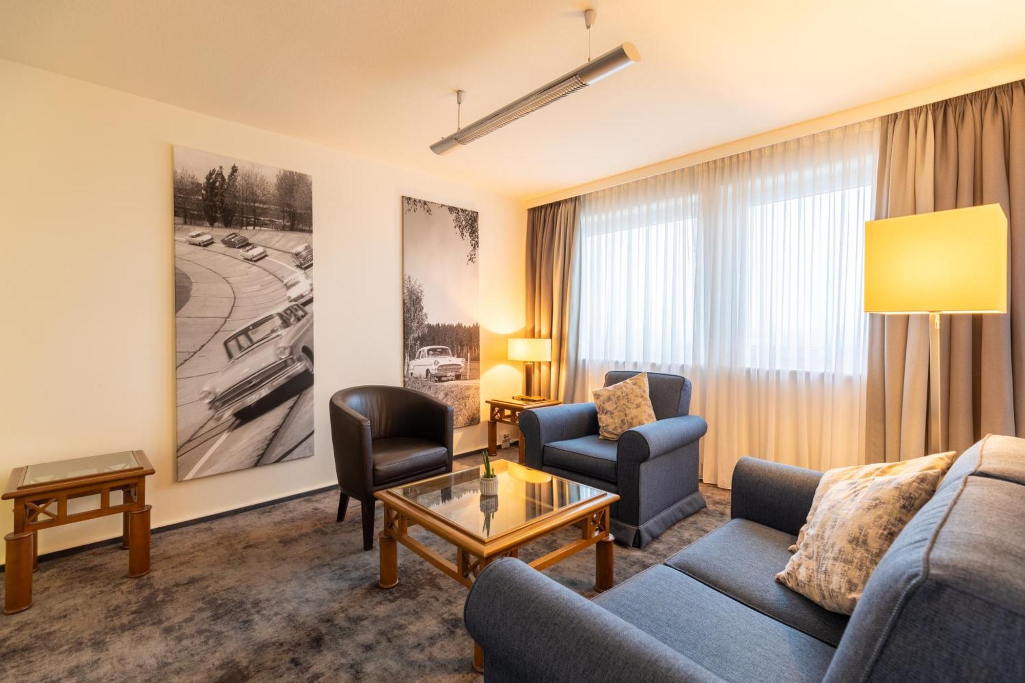 Garner Hotel Ruesselsheim By Ihg Exterior photo